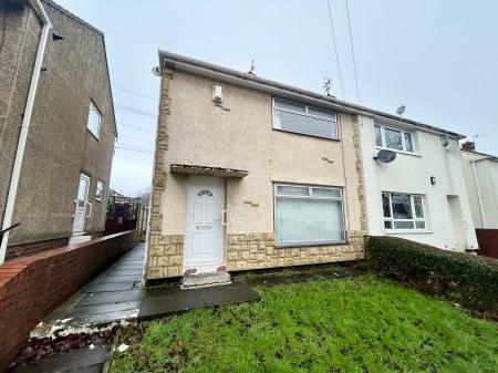 2 bedroom Semi-detached house to let in Redemarsh Leam Lane, Gateshead, NE10