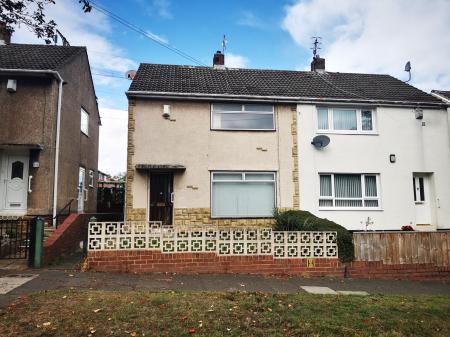 2 bedroom Semi-detached house to let in Redemarsh Leam Lane, Gateshead, NE10