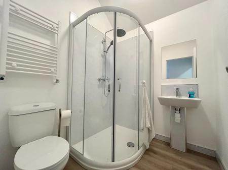 1 bedroom Flat to let in Thorntree Drive, Denton, Newcastle upon Tyne, NE15