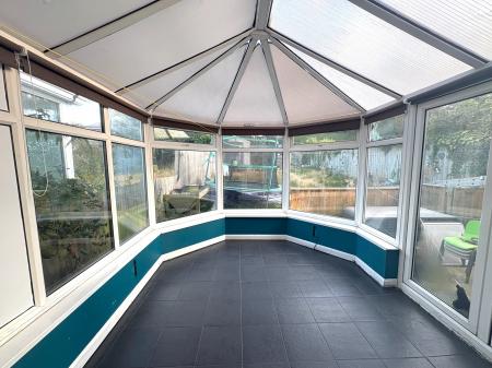 5 bedroom Semi-detached house for sale in Denton Road, Denton Burn, Newcastle upon Tyne, NE15