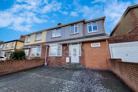 5 bedroom Semi-detached house for sale in Denton Road, Denton Burn, Newcastle upon Tyne, NE15