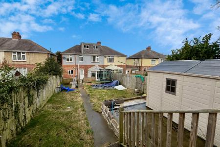 5 bedroom Semi-detached house for sale in Denton Road, Denton Burn, Newcastle upon Tyne, NE15