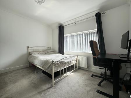 5 bedroom Semi-detached house for sale in Earls Drive, Newcastle upon Tyne, NE15