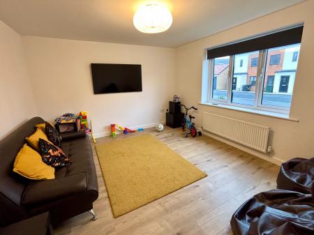 4 bedroom Town house for sale in Bowman Drive, Wallsend, Wallsend, NE28
