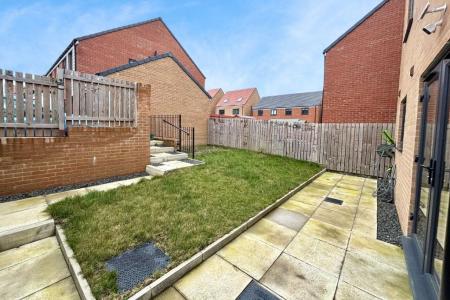 4 bedroom Town house for sale in Bowman Drive, Wallsend, Wallsend, NE28