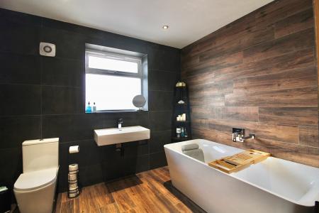 4 bedroom Semi-detached house for sale in Carnoustie Close, Benton, Newcastle upon Tyne, NE7