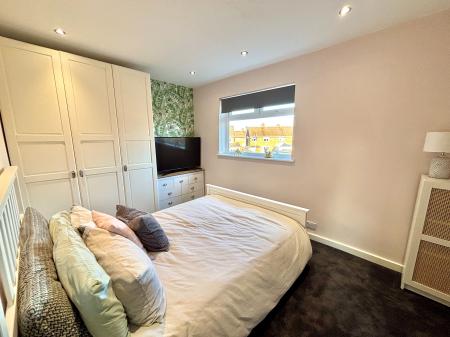 4 bedroom Semi-detached house for sale in Carnoustie Close, Benton, Newcastle upon Tyne, NE7
