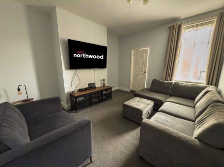 2 bedroom Flat for sale in Elsdon Terrace, North Shields, NE29