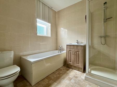 3 bedroom Bungalow for sale in Lyncroft Road, North Shields, NE29