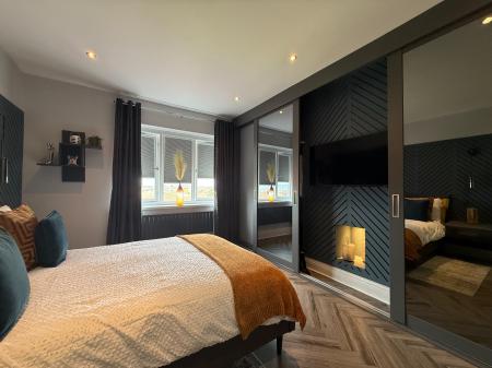 3 bedroom Semi-detached house for sale in Gretna Road, Denton Burn, Newcastle upon Tyne, NE15