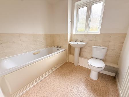 2 bedroom Flat for sale in Landfall Drive, Hebburn, NE31