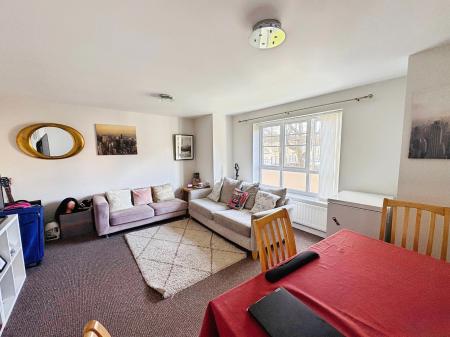 2 bedroom Flat for sale in Haswell Gardens, North Shields, North Shields, NE30