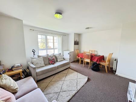 2 bedroom Flat for sale in Haswell Gardens, North Shields, North Shields, NE30