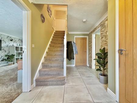 4 bedroom Detached house for sale in Greenlee Drive, Newcastle upon Tyne, NE7