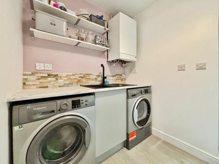 4 bedroom Detached house for sale in Greenlee Drive, Newcastle upon Tyne, NE7