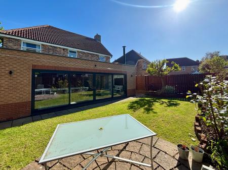 4 bedroom Detached house for sale in Greenlee Drive, Newcastle upon Tyne, NE7