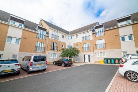 2 bedroom Flat for sale in Brandling Court, North Shields, NE29