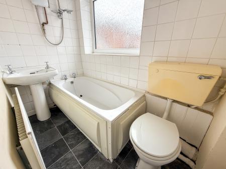 3 bedroom Flat for sale in Collingwood View, North Shields, North Shields, NE29