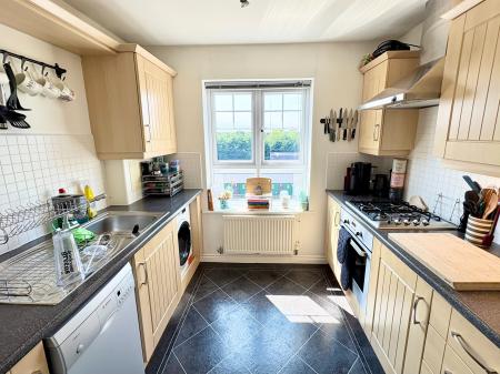 2 bedroom Flat for sale in Cosgrove Court, Newcastle upon Tyne, NE7