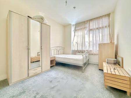 2 bedroom Flat for sale in The Wills Building, Newcastle upon Tyne, NE7