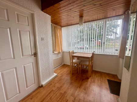 2 bedroom Semi-detached bungalow for sale in Chadderton Drive, Newcastle upon Tyne, NE5