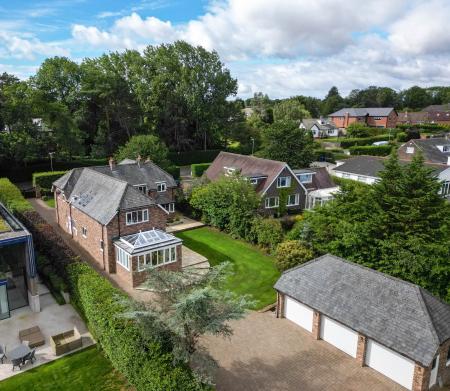 5 bedroom Detached house for sale in Edge Hill, Darras Hall, Ponteland, NE20