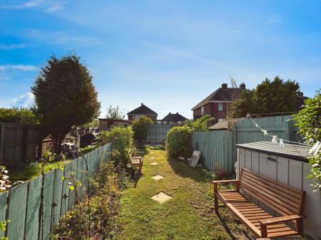 2 bedroom Flat for sale in Benfield Road, Heaton, Newcastle upon Tyne, NE6