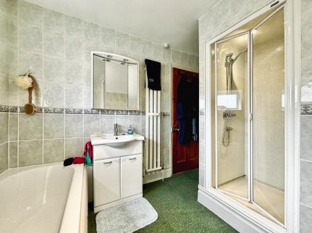 4 bedroom Terraced House for sale in Clifton Terrace, Forest Hall, Newcastle upon Tyne, NE12