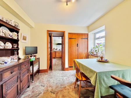 4 bedroom Terraced House for sale in Clifton Terrace, Forest Hall, Newcastle upon Tyne, NE12
