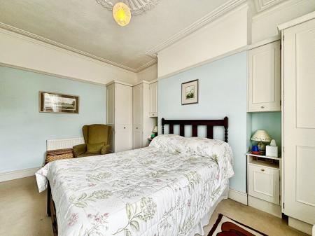 4 bedroom Terraced House for sale in Clifton Terrace, Forest Hall, Newcastle upon Tyne, NE12