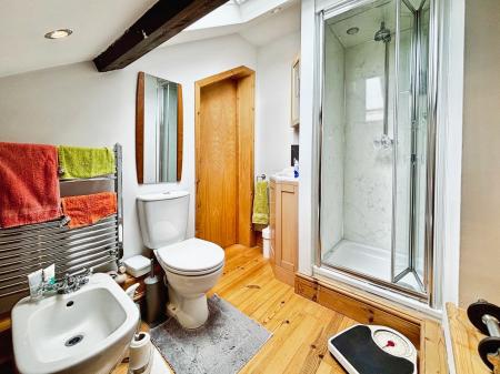 4 bedroom Terraced House for sale in Clifton Terrace, Forest Hall, Newcastle upon Tyne, NE12