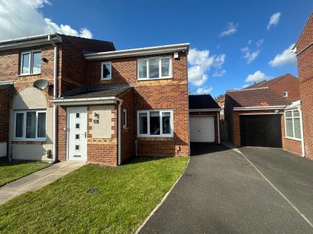 3 bedroom Semi-detached house for sale in Redewood Close, Newcastle upon Tyne, NE5