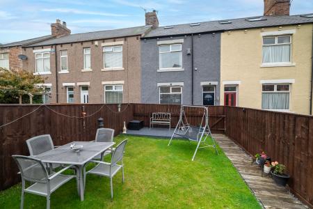 2 bedroom Terraced House for sale in Edwina Gardens, North Shields, North Shields, NE29
