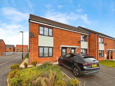 2 bedroom End of terrace house for sale in Swallow Drive, Holystone, Newcastle upon Tyne, NE27