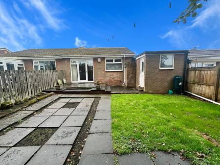 2 bedroom Semi-detached bungalow for sale in Priory Way, Whorlton Grange, Newcastle upon Tyne, NE5