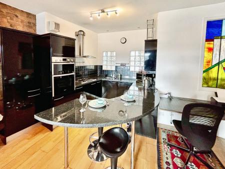 1 bedroom Flat for sale in Akenside House, Akenside Hill, Newcastle upon Tyne, NE1