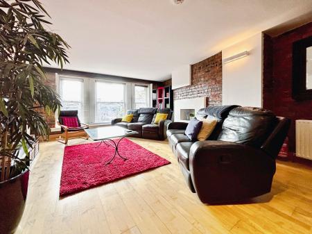 1 bedroom Flat for sale in Akenside House, Akenside Hill, Newcastle upon Tyne, NE1