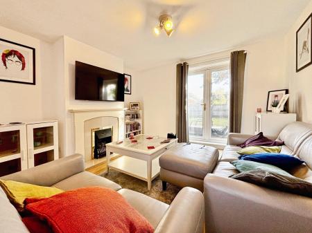 2 bedroom Semi-detached house for sale in Fairways Avenue, Benton, Newcastle upon Tyne, NE7