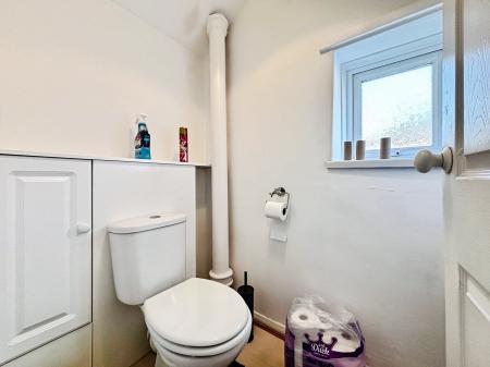 2 bedroom Semi-detached house for sale in Fairways Avenue, Benton, Newcastle upon Tyne, NE7
