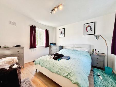 2 bedroom Semi-detached house for sale in Fairways Avenue, Benton, Newcastle upon Tyne, NE7