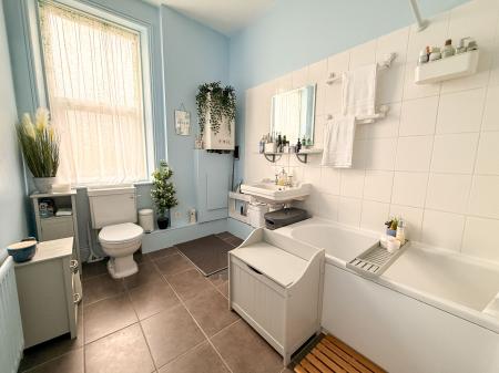 2 bedroom Flat for sale in Seymour Street, North Shields, North Shields, NE29