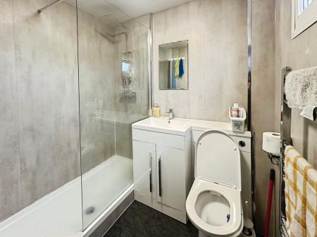 4 bedroom Terraced House for sale in Chesters Avenue, Longbenton, Newcastle upon Tyne, NE12