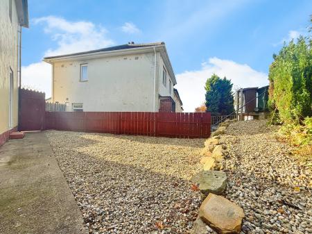 3 bedroom Semi-detached house for sale in Hallow Drive, Throckley, Newcastle upon Tyne, NE15