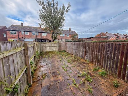 2 bedroom Flat for sale in Balkwell Avenue, North Shields, North Shields, NE29