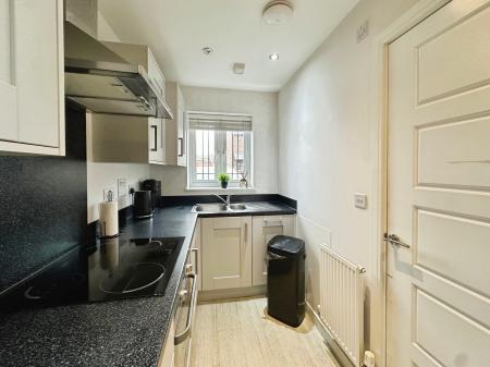2 bedroom Terraced House for sale in Yates Close, Killingworth, Newcastle upon Tyne, NE12