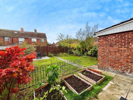 3 bedroom Semi-detached house for sale in Yewburn Way, Benton, Newcastle upon Tyne, NE12