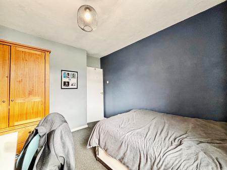 3 bedroom Semi-detached house for sale in Yewburn Way, Benton, Newcastle upon Tyne, NE12