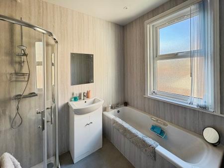 3 bedroom Terraced House for sale in York Terrace, North Shields, North Shields, NE29