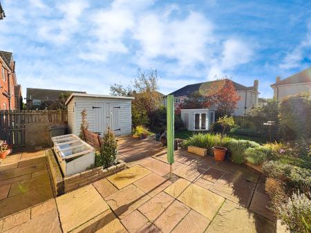 4 bedroom Detached house for sale in Warrington Grove, North Shields, North Shields, NE29