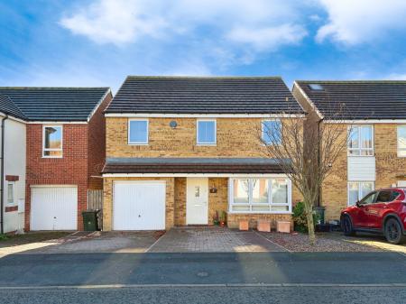4 bedroom Detached house for sale in Warrington Grove, North Shields, North Shields, NE29